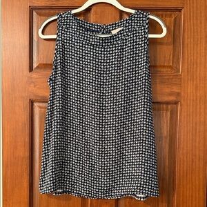 LOFT Black and White Patterned Sleeveless Top